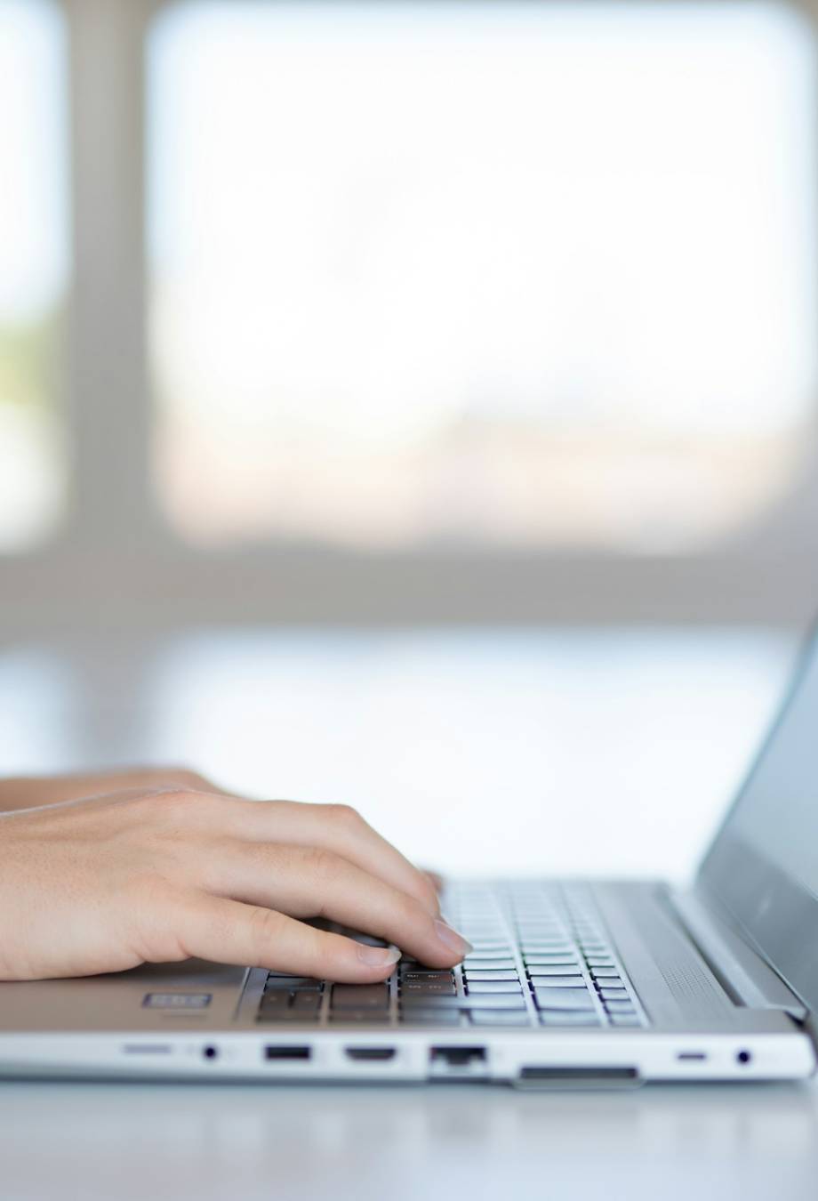 selina-1Qc2qcK5kGo-unsplash (1)